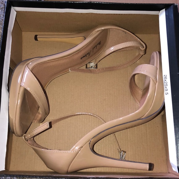 Micheal Antonio Tan Heels! - Picture 4 of 6